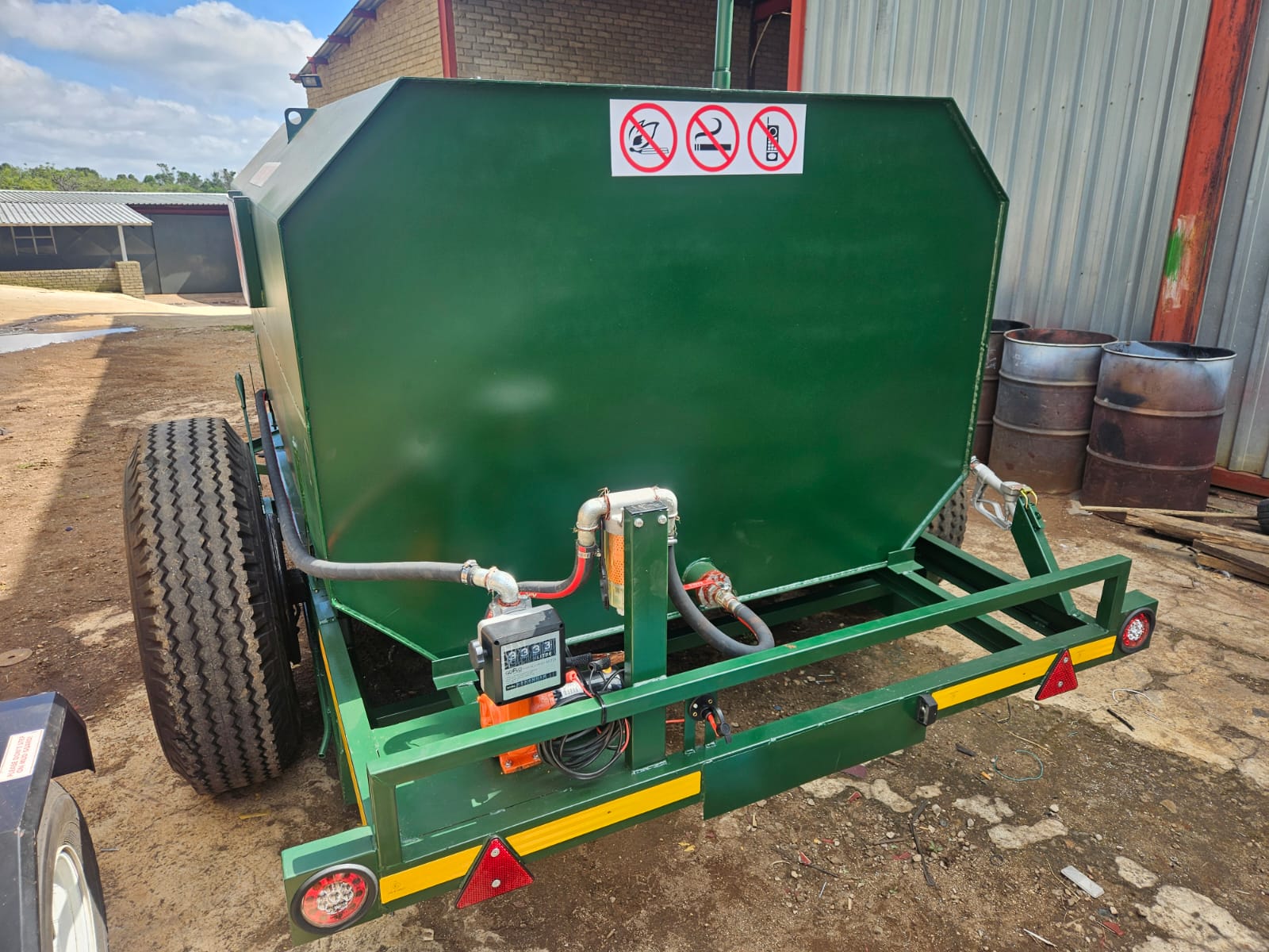 5000L Diesel Tanker (Site), a Diesel Tanker Trailers build by LF Trailers — tough-built, NATIS-registerable trailers manufactured in Gauteng, photo 4 of 4
