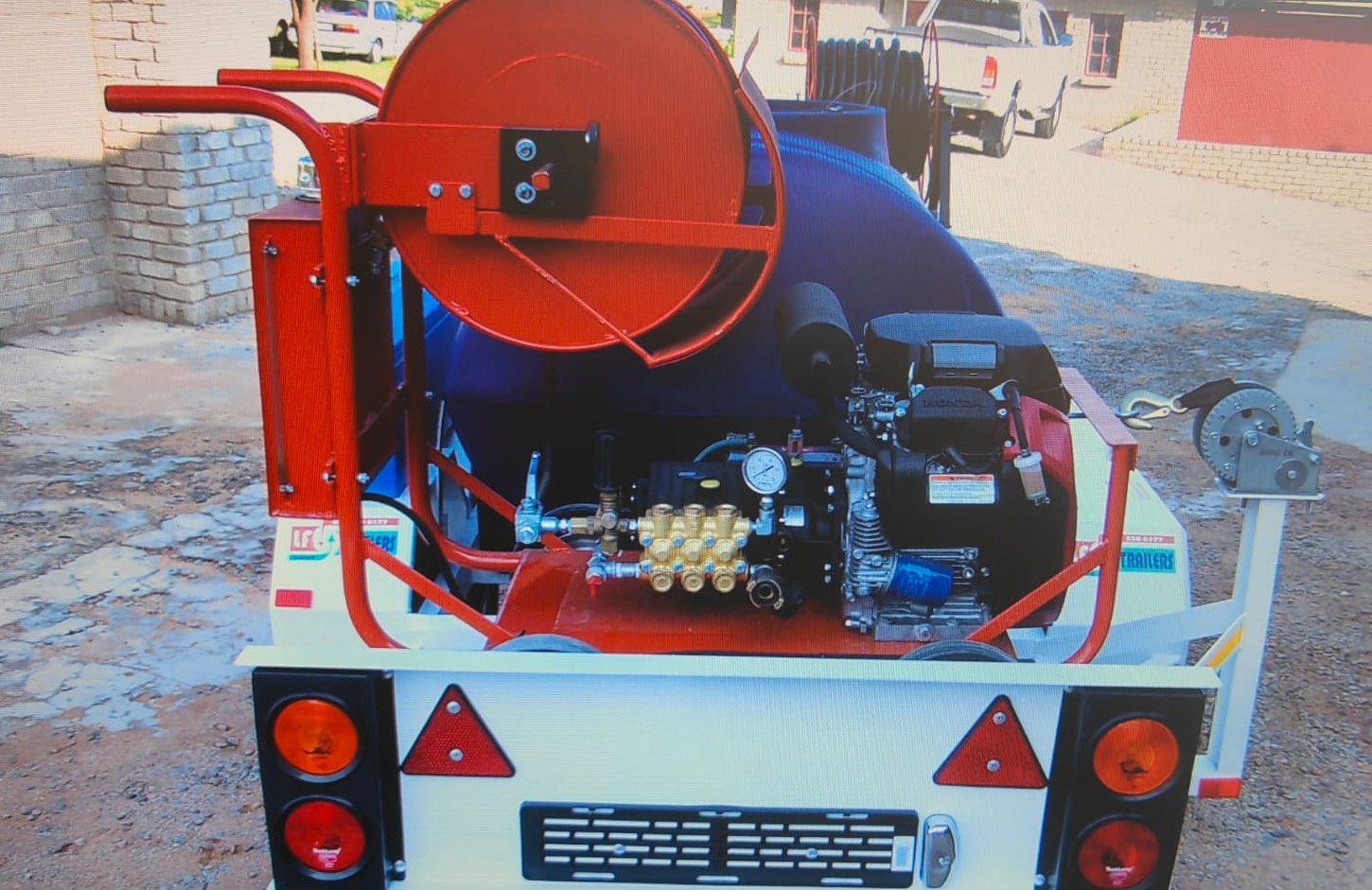 1000L Drain Cleaner Trailer, a Drain Cleaner Trailers build by LF Trailers — tough-built, NATIS-registerable trailers manufactured in Gauteng, photo 4 of 4