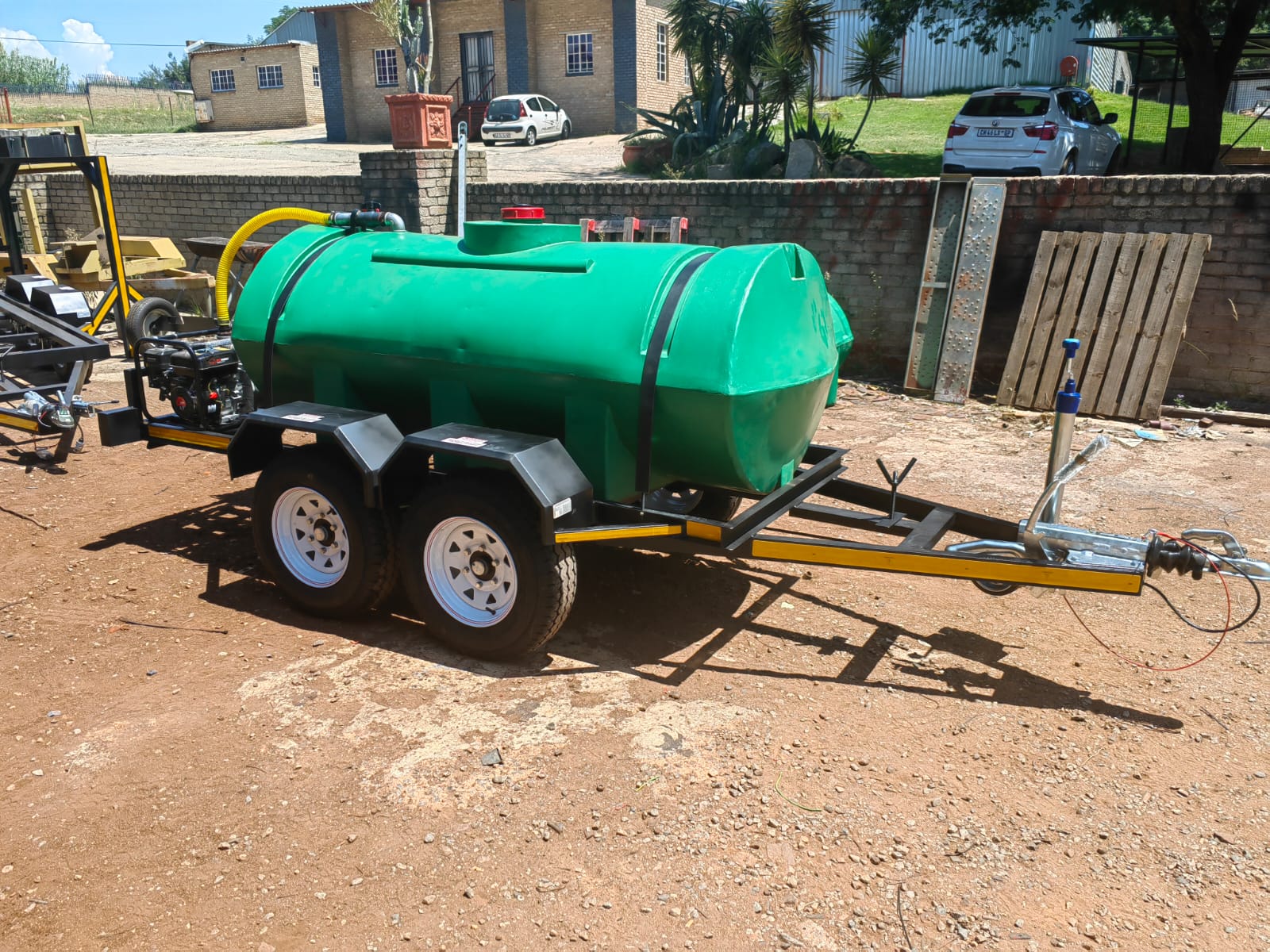 1500L Water Tanker, a Water Tanker Trailers build by LF Trailers — tough-built, NATIS-registerable trailers manufactured in Gauteng, photo 3 of 4